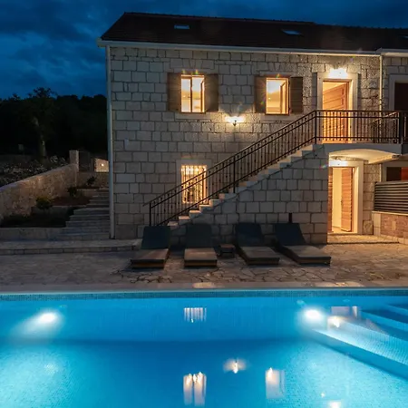 Stone House Grgo With Heated Swimming Pool And Βίλα