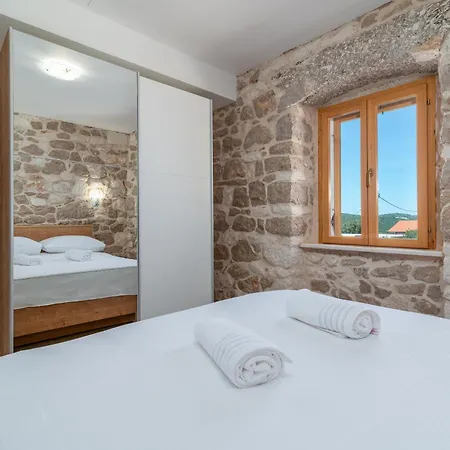 Stone House Grgo With Heated Swimming Pool And * Podorljak