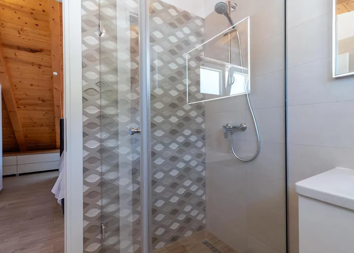 Villa Stone House Grgo With Heated Swimming Pool And Podorljak