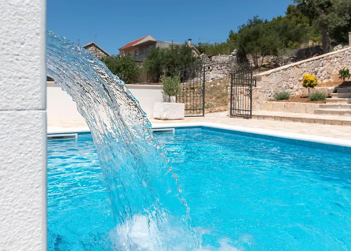 Stone House Grgo With Heated Swimming Pool And *