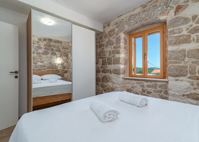 Stone House Grgo With Heated Swimming Pool And * Podorljak