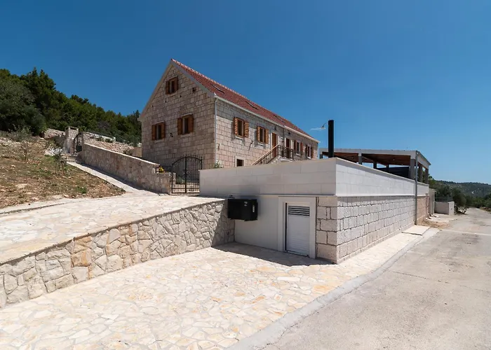 Villa Stone House Grgo With Heated Swimming Pool And