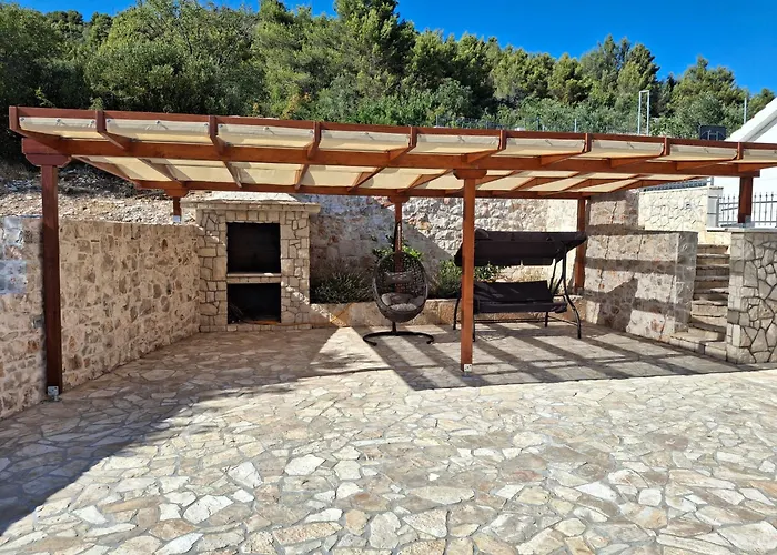 Villa Stone House Grgo With Heated Swimming Pool And Podorljak